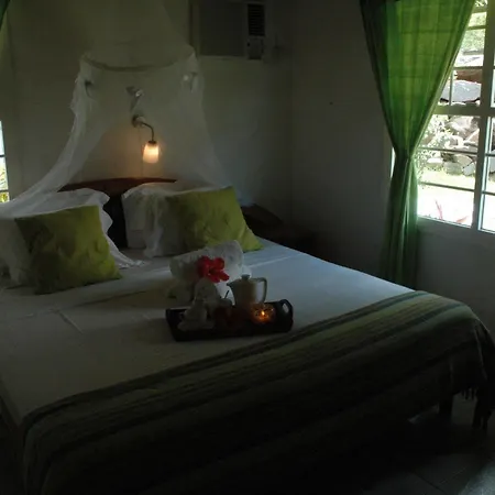 Kokogrove Chalets